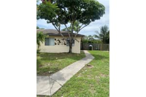 4502 NW 3rd Dr, Delray Beach, FL 33445, Sold 08/27/21