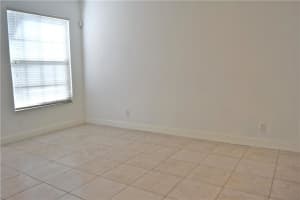 3355 Lakeside Dr, Davie, FL 33328, Sold 09/20/21