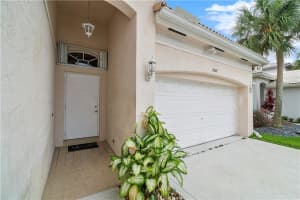 6868 NW 33rd St, Margate, FL 33063, Sold 11/02/21