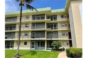 808 SE 7th St, Deerfield Beach, FL 33441, Sold 09/28/21
