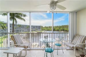 1523 E Hillsboro Blvd, Deerfield Beach, FL 33441, Sold 09/02/21