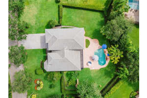 9730 NW 63rd Pl, Parkland, FL 33076, Sold 08/20/21