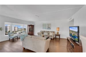 555 SE 6th Ave #9h, Delray Beach, FL 33483, Sold 09/20/21