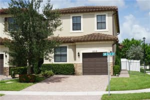 5713 NW 48 Ln, Lauderhill, FL 33319, Sold 10/15/21