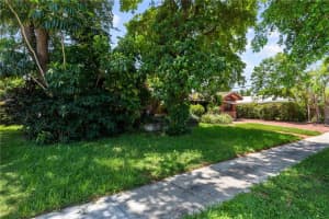 20620 NE 20th Pl, North Miami Beach, FL 33179, Sold 12/27/21