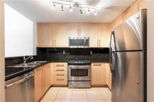 511 SE 5th Ave, Fort Lauderdale, FL 33301, Sold 09/30/21