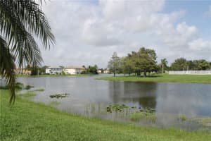 142 SW 204th Ave, Pembroke Pines, FL 33029, Sold 08/20/21