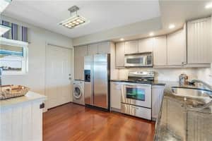 3121 NE 51st St #405e, Fort Lauderdale, FL 33308, Sold 09/29/21