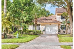 8400 NW 40th Ct, Sunrise, FL 33351, Sold 12/08/21
