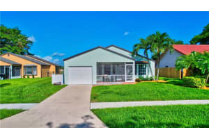 9183 Beverly Ct, Boynton Beach, FL 33472, Sold 10/18/21