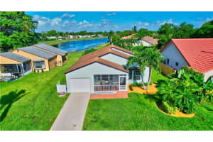 9183 Beverly Ct, Boynton Beach, FL 33472, Sold 10/18/21