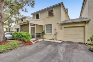 10931 Palm Ridge Ln, Tamarac, FL 33321, Sold 08/27/21