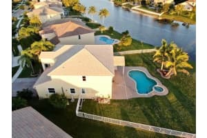 14298 NW 18th Manor, Pembroke Pines, FL 33028, Sold 09/27/21