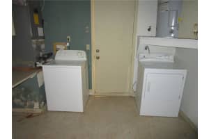 7916 Piper Ln, Lake Worth, FL 33463, Sold 11/23/21