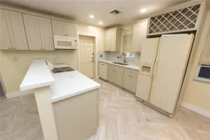 9093 Thunderbird Dr, Coral Springs, FL 33065, Sold 12/14/21