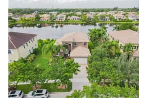 10454 SW 54th St, Cooper City, FL 33328, Sold 10/20/21