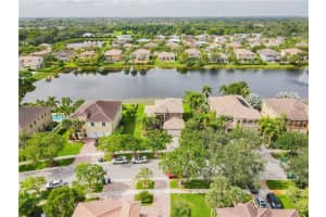 10454 SW 54th St, Cooper City, FL 33328, Sold 10/20/21