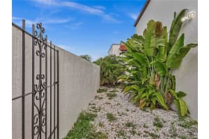 1271 SW 124th Ct, Miami, FL 33184, Sold 09/08/21