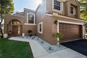 6805 NW 75th Ct, Parkland, FL 33067, Sold 09/15/21