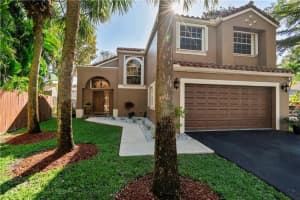6805 NW 75th Ct, Parkland, FL 33067, Sold 09/15/21