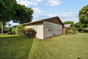 549 SE 27th Terrace, Boynton Beach, FL 33435, Sold 09/02/21