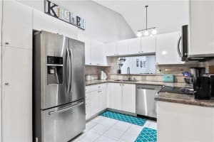 8106 Via Di Veneto, Boca Raton, FL 33496, Sold 08/19/21