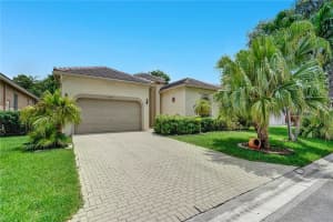 5870 NW 72nd Ct, Parkland, FL 33067, Sold 08/27/21