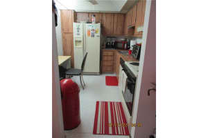 6701 N University Dr, Tamarac, FL 33321, Sold 11/12/21