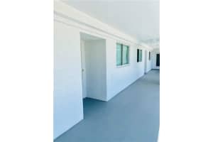 Le Laurier, 17800 N Bay Rd, Sunny Isles Beach, FL 33160, Sold 08/19/21