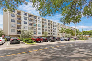 1600 SE 15th St, Fort Lauderdale, FL 33316, Sold 09/15/21