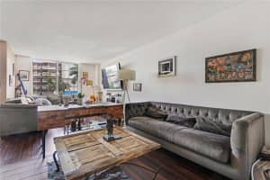 1600 SE 15th St, Fort Lauderdale, FL 33316, Sold 09/15/21