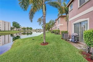 7849 Catalina Cir, Tamarac, FL 33321, Sold 09/02/21