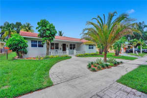 1910 N 46th Ave, Hollywood, FL 33021, Sold 09/23/21