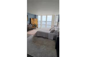 780 NE 69th St, Miami, FL 33138, Sold 11/01/21