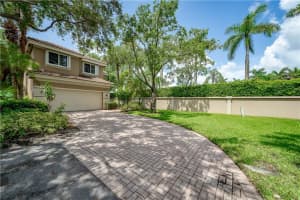 10750 NW 1st St, Plantation, FL 33324, Sold 08/31/21