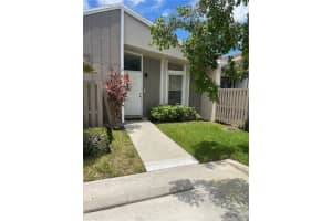 15775 Woodgate Ct, Sunrise, FL 33326, Sold 11/30/21