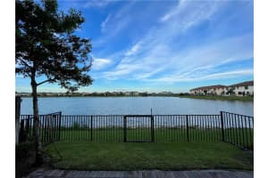 8446 Lake Majesty Ln, Parkland, FL 33076, Sold 08/19/21