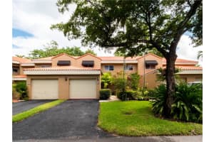 7955 NW 7th Ct, Plantation, FL 33324, Sold 10/20/21