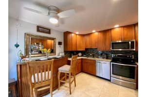 9139 SW 20th St, Boca Raton, FL 33428, Sold 09/24/21