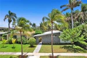 714 Tyler St, Hollywood, FL 33019, Sold 08/20/21