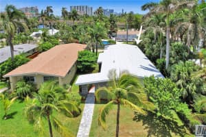 714 Tyler St, Hollywood, FL 33019, Sold 08/20/21