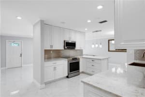 9106 NW 72nd Ct, Tamarac, FL 33321, Sold 11/02/21