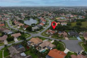 9381 Laurel Green Dr, Boynton Beach, FL 33437, Sold 09/28/21