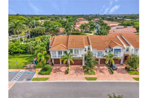 100 NW 69th Cir, Boca Raton, FL 33487, Sold 10/01/21