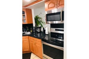 1550 NE 191st St, North Miami Beach, FL 33179, Sold 12/08/21