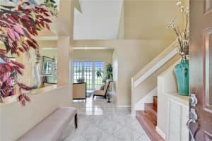 1042 Laguna Springs Dr, Weston, FL 33326, Sold 09/20/21