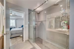 4154 Forest Dr, Weston, FL 33332, Sold 09/15/21