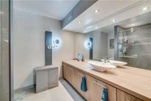 4154 Forest Dr, Weston, FL 33332, Sold 09/15/21