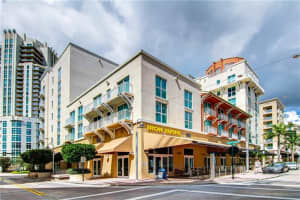 7280 SW 90th St e406, Miami, FL 33156, Sold 08/11/21