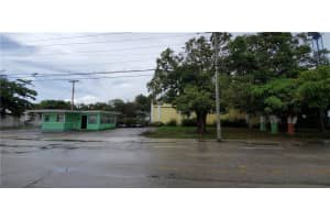 MLS# F10294172, West Palm Beach, Florida 33401